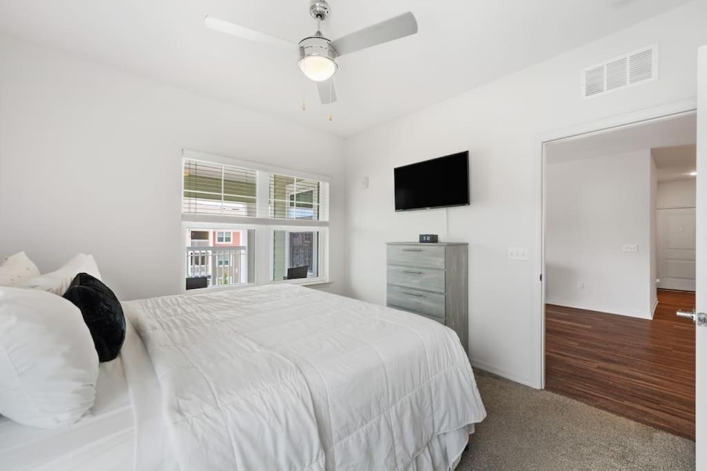 Lavish 2Br Apartment In Tampa Exteriör bild