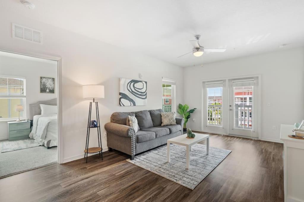 Lavish 2Br Apartment In Tampa Exteriör bild